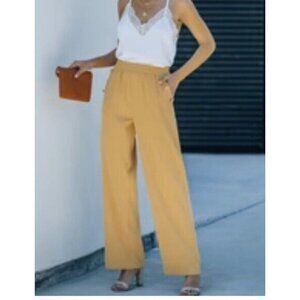 Trendy linen lose leg pants. Size S perfect for autumn flattering High waist